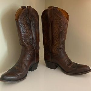 Dan post cowboy boots (labeled men’s size 8) women’s size 9
